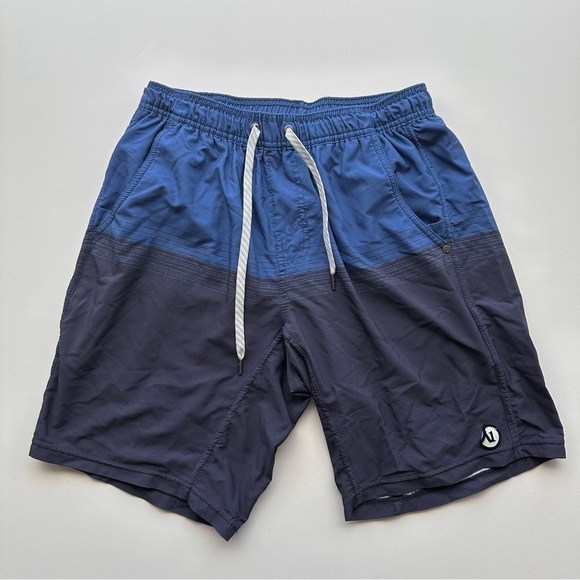 Vuori Kore Shorts, Men’s Small - Picture 3 of 8